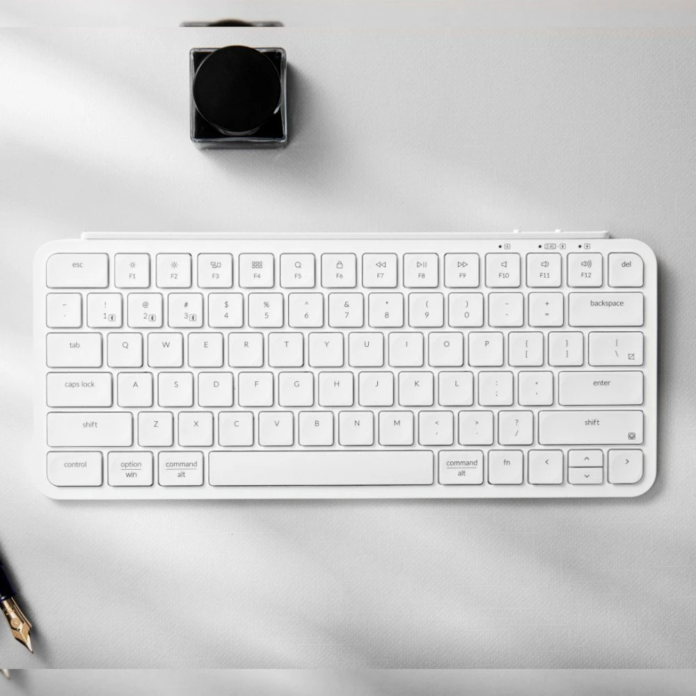 Tastierë pa kabllo Keychron B1 Pro (B1P-K8) 75% 77 taste, US INTL, USB-C/BT/2.4 GHz, e bardhë