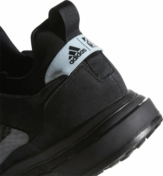 Këpucë femra adidas [Madhësia: 38]