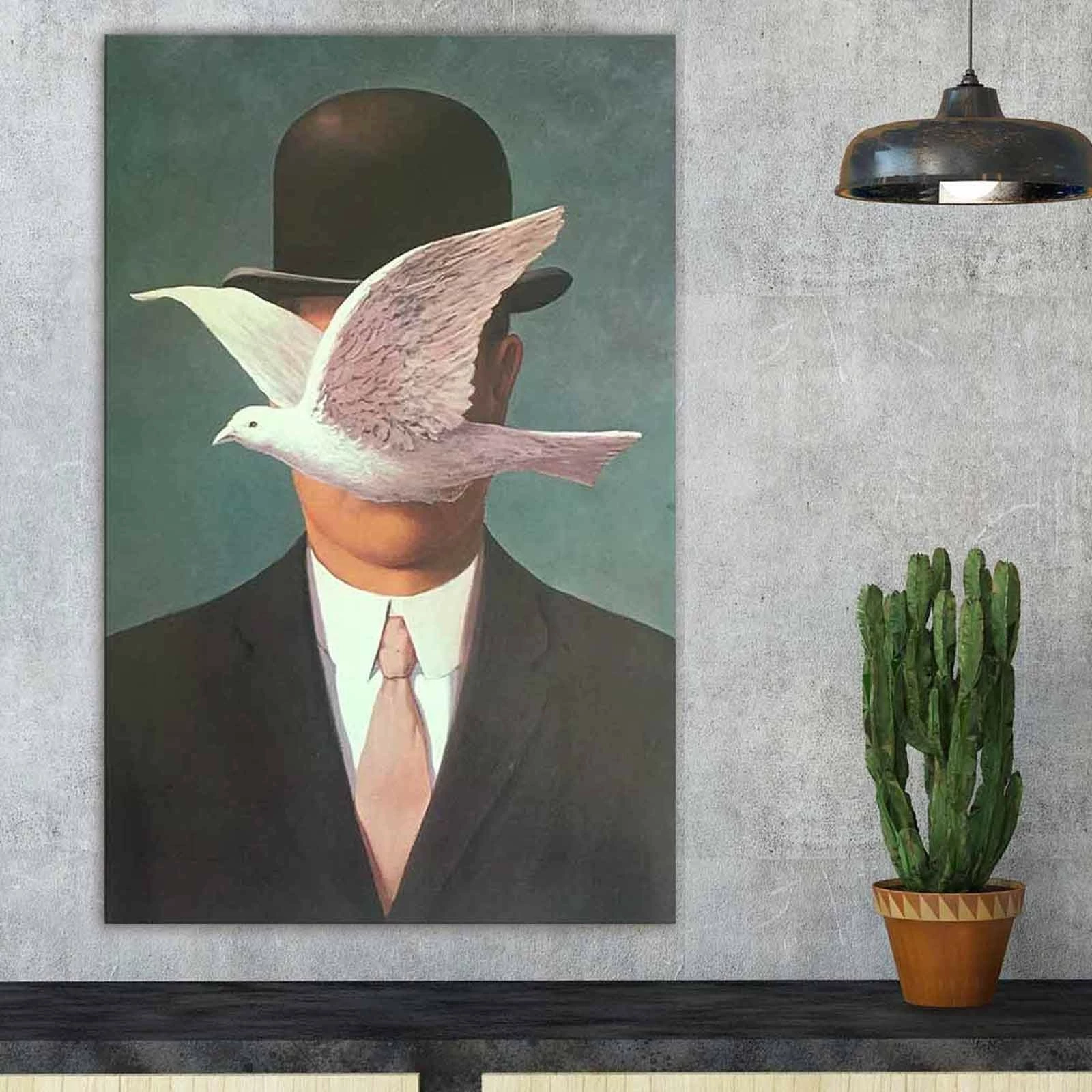 Pikturë dekorative në kanavacë, Man in a Bowler Hat, FAMOUSART-099, shumëngjyrëshe, 45x70cm