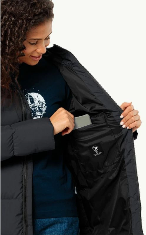 Jakne Jack Wolfskin femra, të zeza