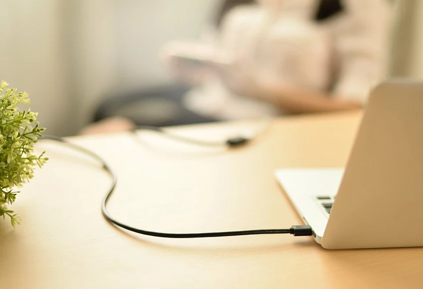Kabllo adapter USB Ugreen 10314, 1m, e zezë