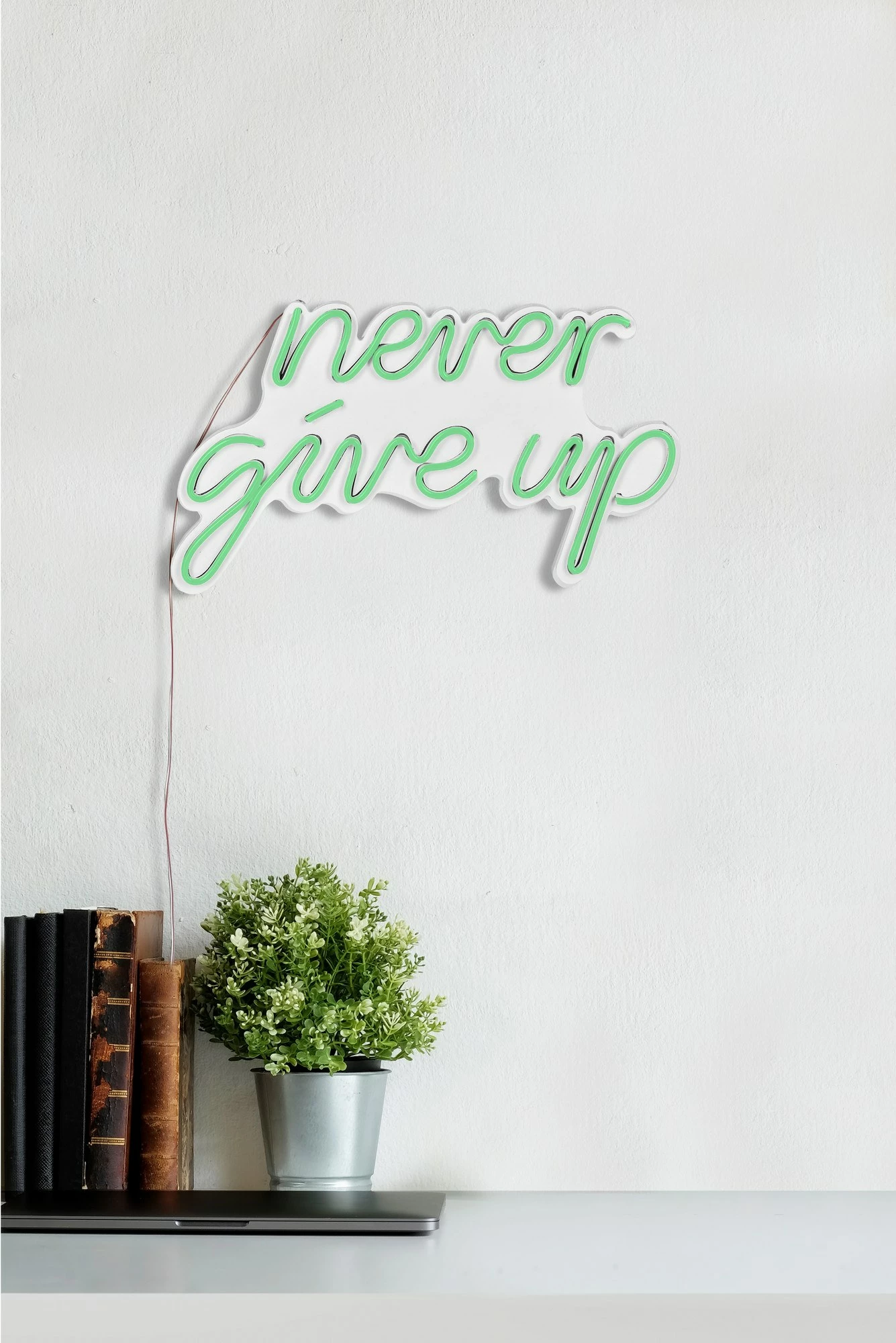 Dritë dekorative plastike LED, 'never give up', ngjyrë e gjelbër