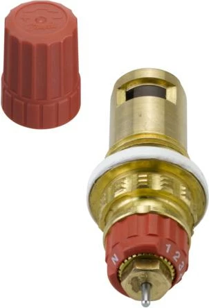 Insert valvule Danfoss RA-N 013G7390 për radiator Purmo, G1/2\"A, me kapak mbrojtës (set)