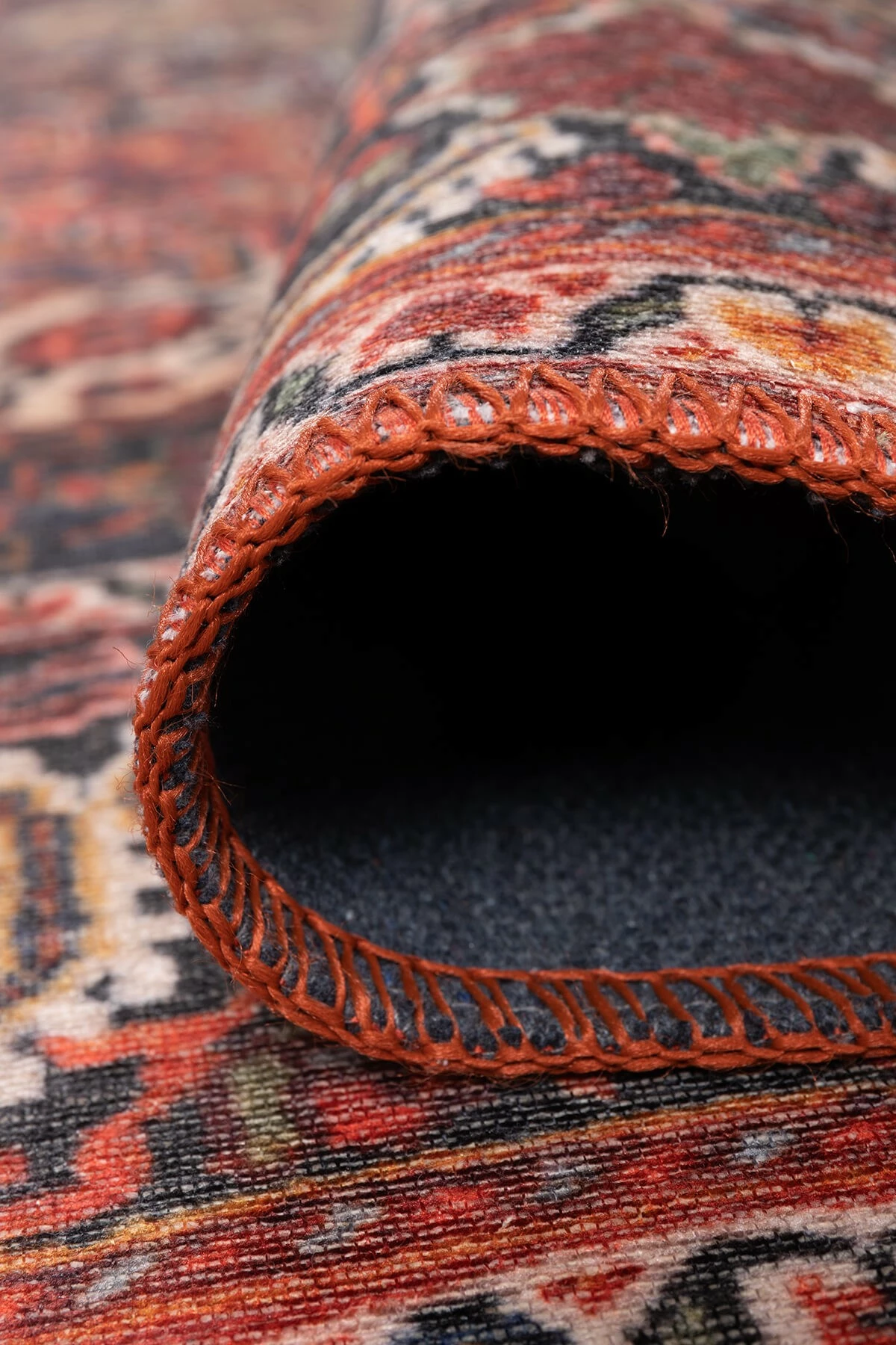 Qilim (210 x 310) Conceptum Hypnose, Folk Chenille, shumëngjyrësh BA 07