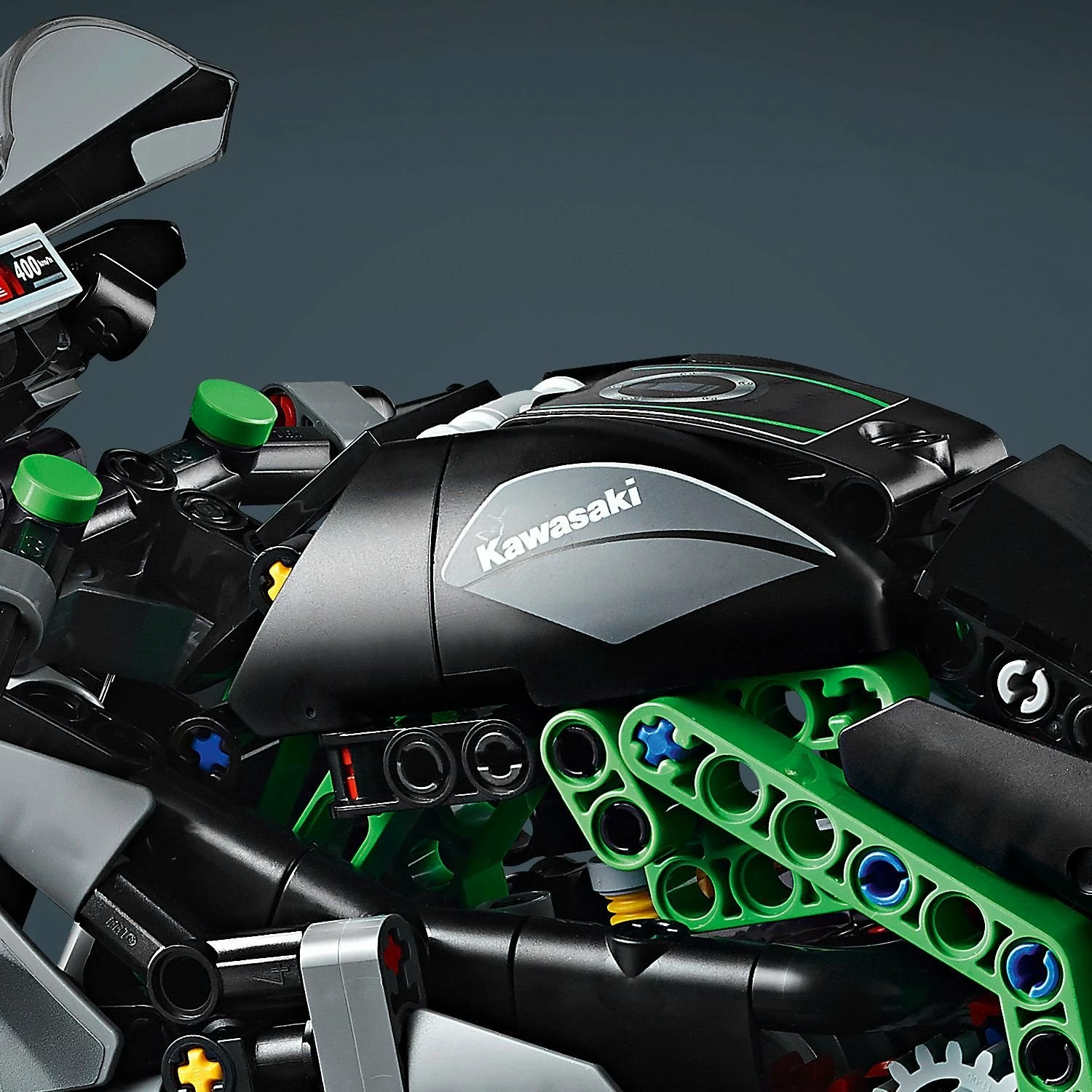 Set ndërtimi LEGO Technic Kawasaki Ninja H2R 42170, 643 copë, shkallë 1:8