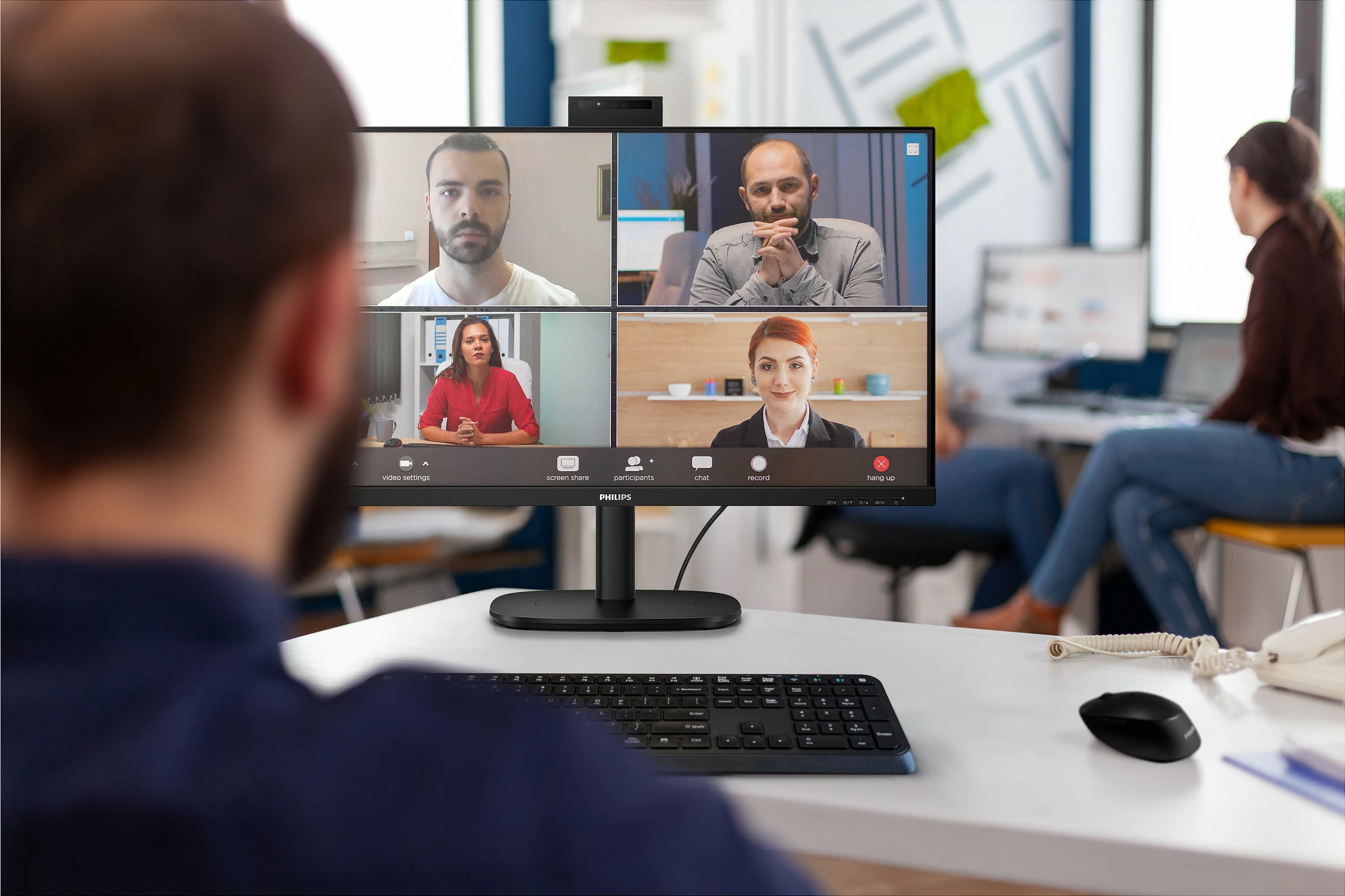 Monitor Philips B-Line 32B2U3601H/00, 32", QHD 2560x1440, 100Hz, me webcam pop-up, i zi