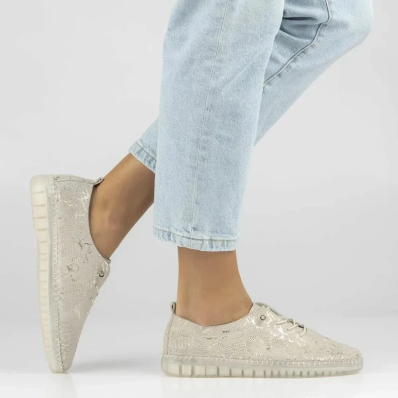 Këpucë lëkure Filippo DP7810, bezhë