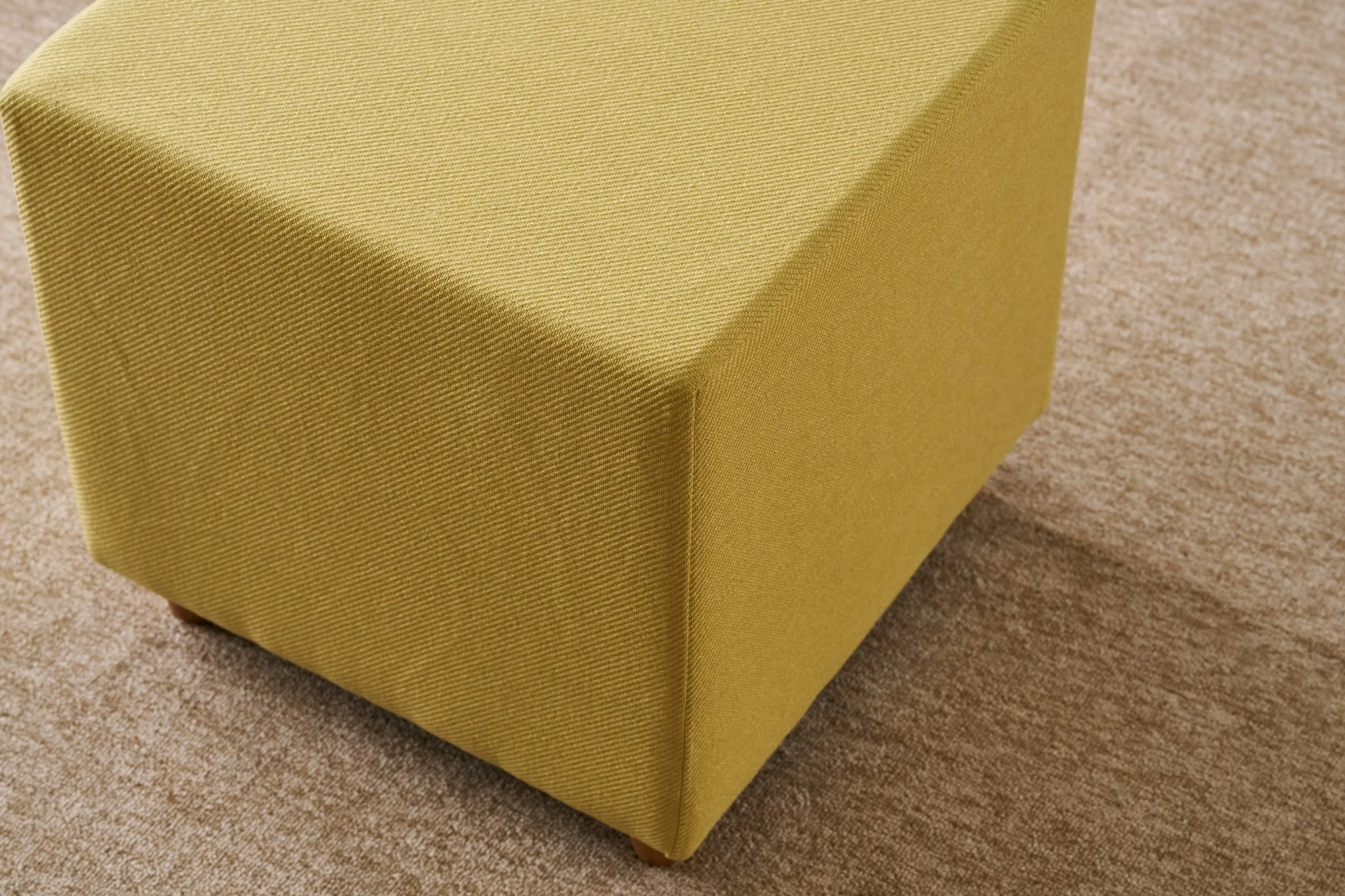 Puf Atelier del Sofa, ngjyrë e verdhë, Olimpos