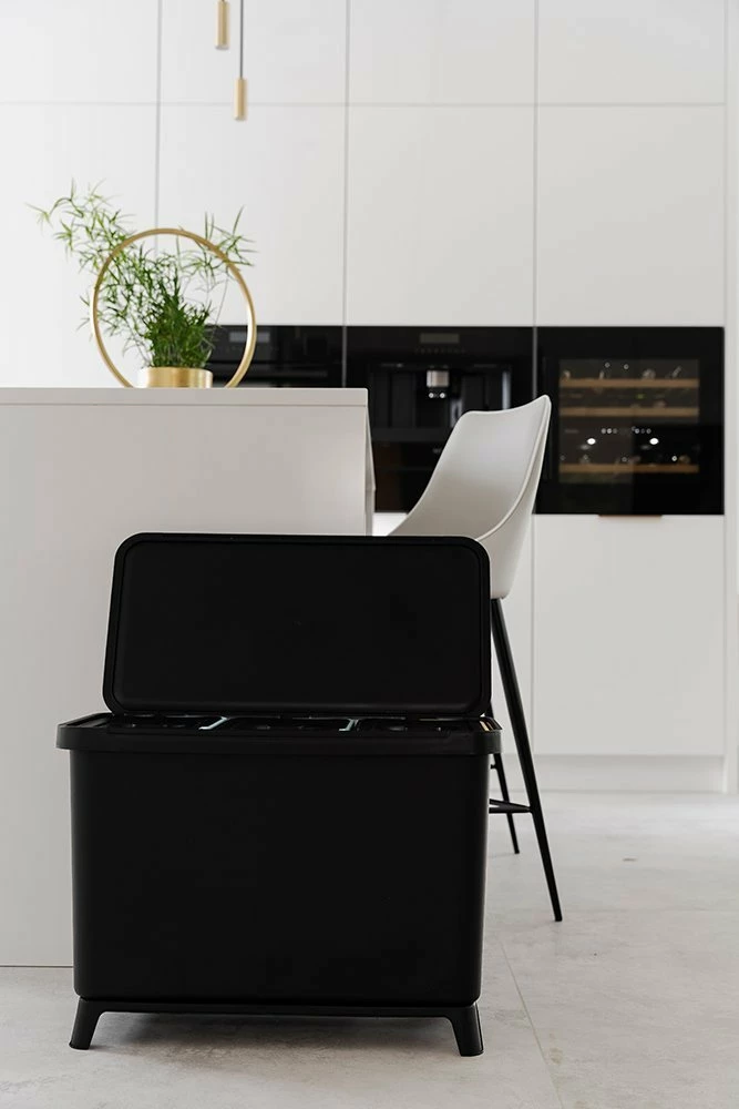 Kosh mbeturinash për ndarje Prosperplast NKS45W3-S411 3x10 L plastikë, i zi