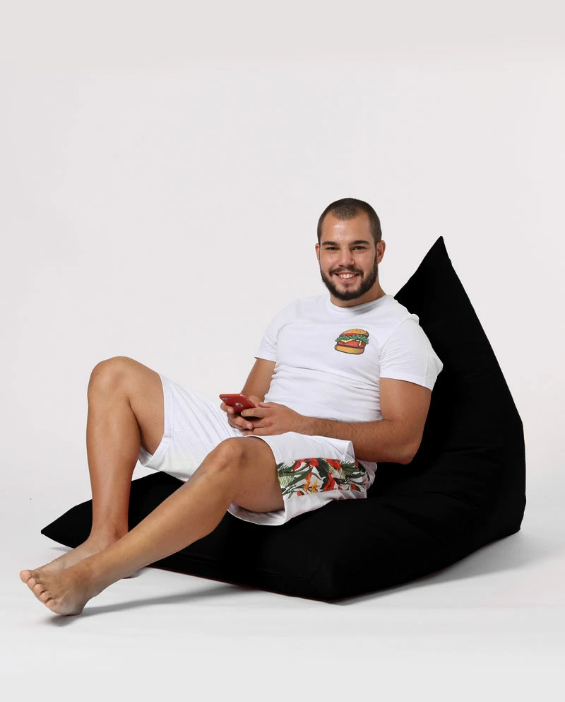 Qese ulëse për kopsht, formë piramide, e zezë, Atelier del Sofa, Pyramid Big Bed Pouf