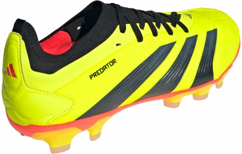 Atlete futbolli adidas për meshkuj, të verdha