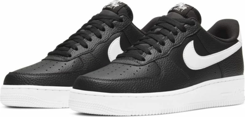 Atlete për meshkuj Nike Air Force 1, të zeza dhe të bardha [Madhësia: 40.5]