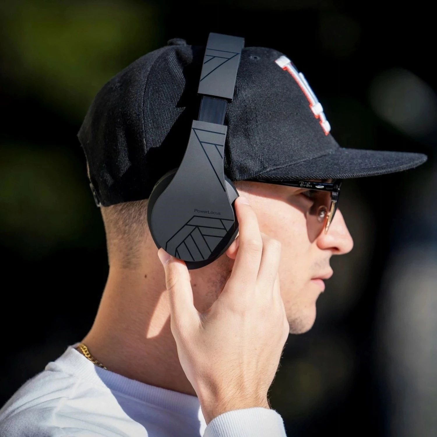 Kufje PowerLocus P2, Bluetooth 5.3, microSD, radio FM, të zeza