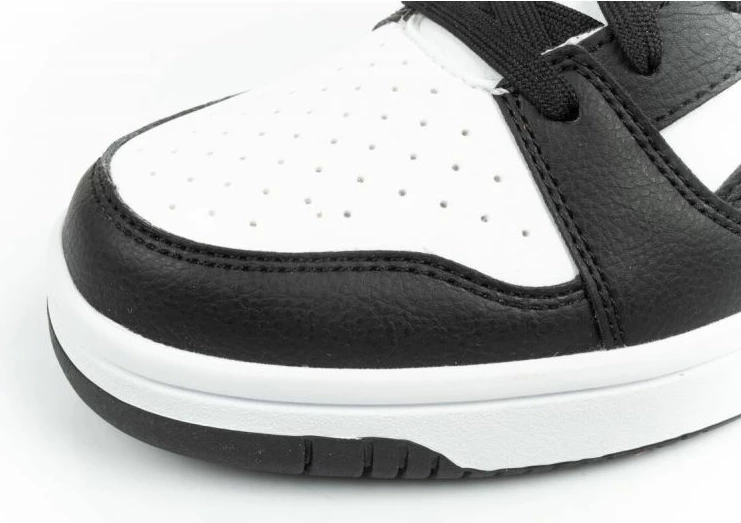 Atlete për meshkuj Puma, të bardha, të zeza, të gjelbra