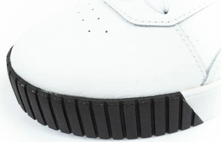 Atlete femra Puma, të bardha