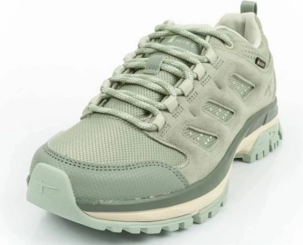 Atlete femra Tamaris, të gjelbra