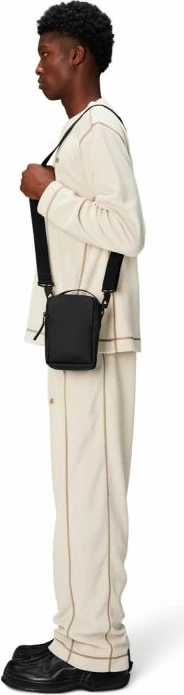 Çantë krahu Rains unisex, e zezë