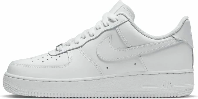 Atlete për femra Nike Air Force 1 '07, të bardha
