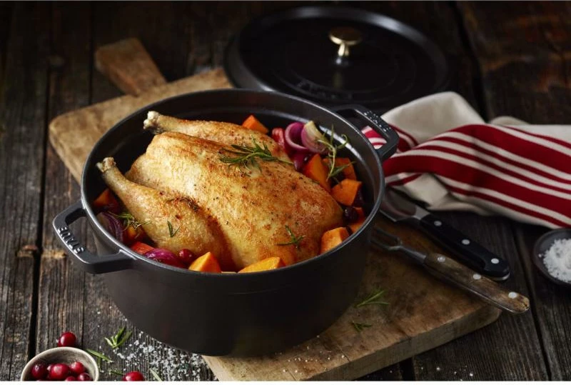 Tenxhere gize Staub Cocotte 40509-310-0 26 cm 5.2 L, e zezë