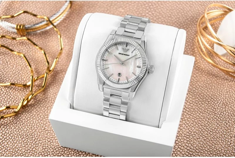 Orë dore femra Emporio Armani AR11723, argjend