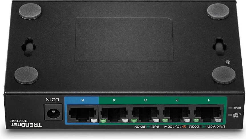 Switch TRENDnet TPE-TG52, 5-Port Gigabit PoE+ 32W, pa fan, i montueshëm në mur, i zi