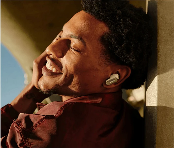 Kufje Bose QuietComfort Ultra Earbuds 2nd Gen, TWS, Noise Cancelling, USB-C, të bardha/gri