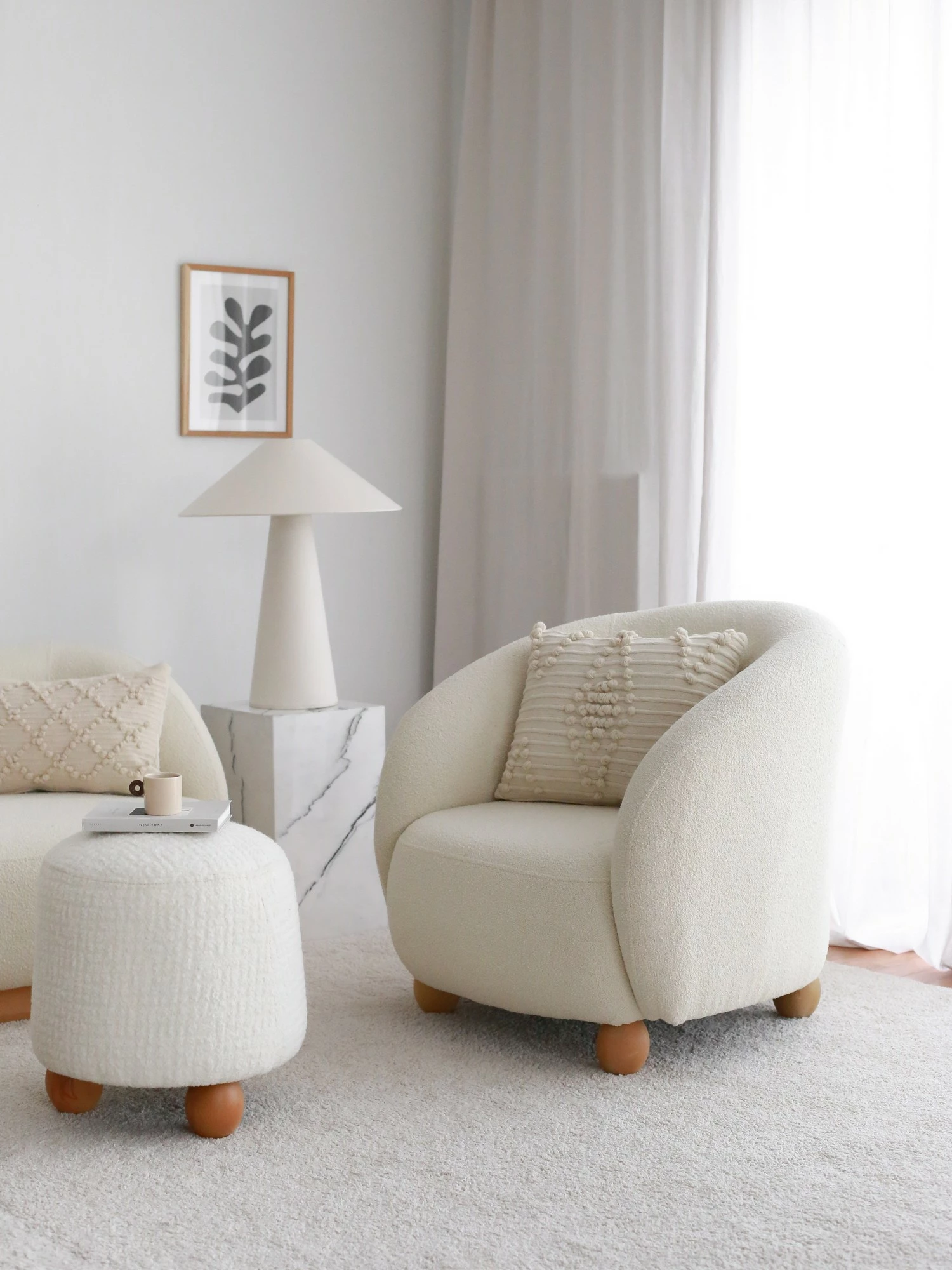 Karrige Wing Atelier del Sofa, Slon, e bardhë