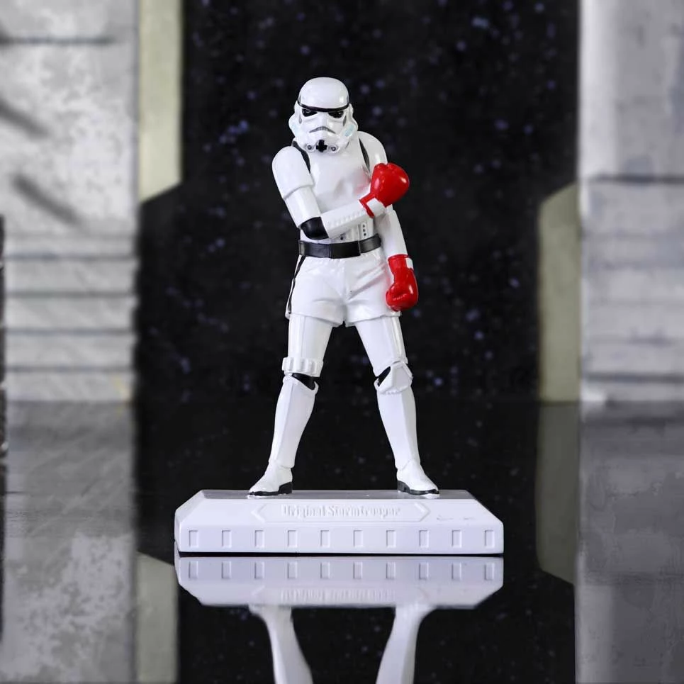Figurinë koleksionuese NEMESIS NOW Stormtrooper "The Greatest" 18 cm, e bardhë me doreza të kuqe
