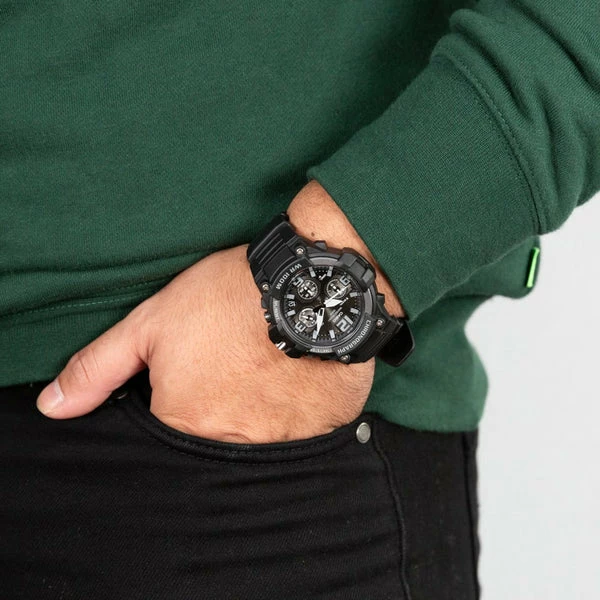 Orë dore Casio MCW-100H-1A3, e zezë