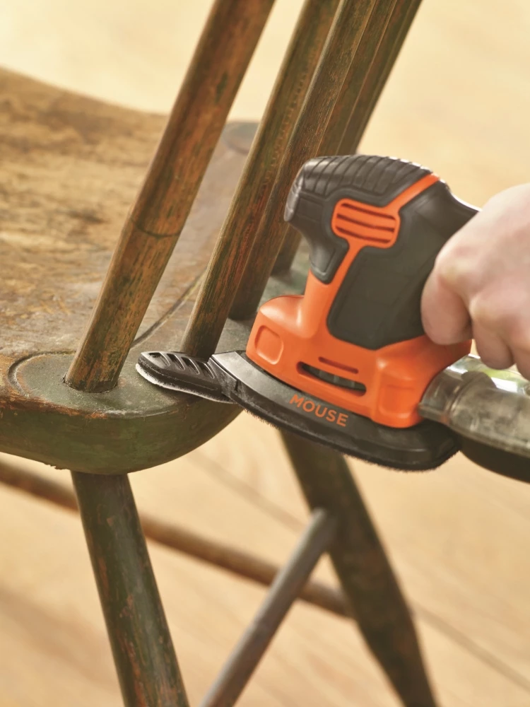 Lëmues vibrues (Mouse) Black&Decker KA2000 120 W, set me letra lëmimi e çantë, e zezë