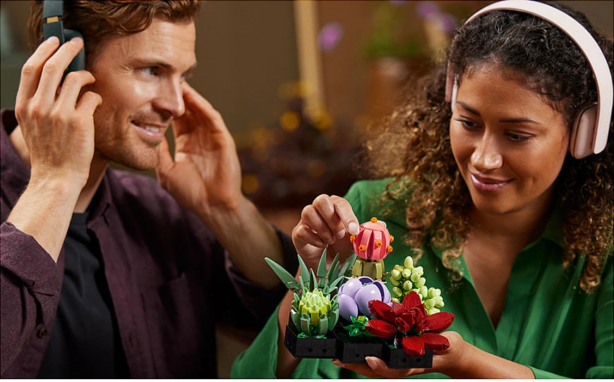 Set ndërtimi LEGO Botanicals Succulents 10309, 771 copë, 18+, multikolor