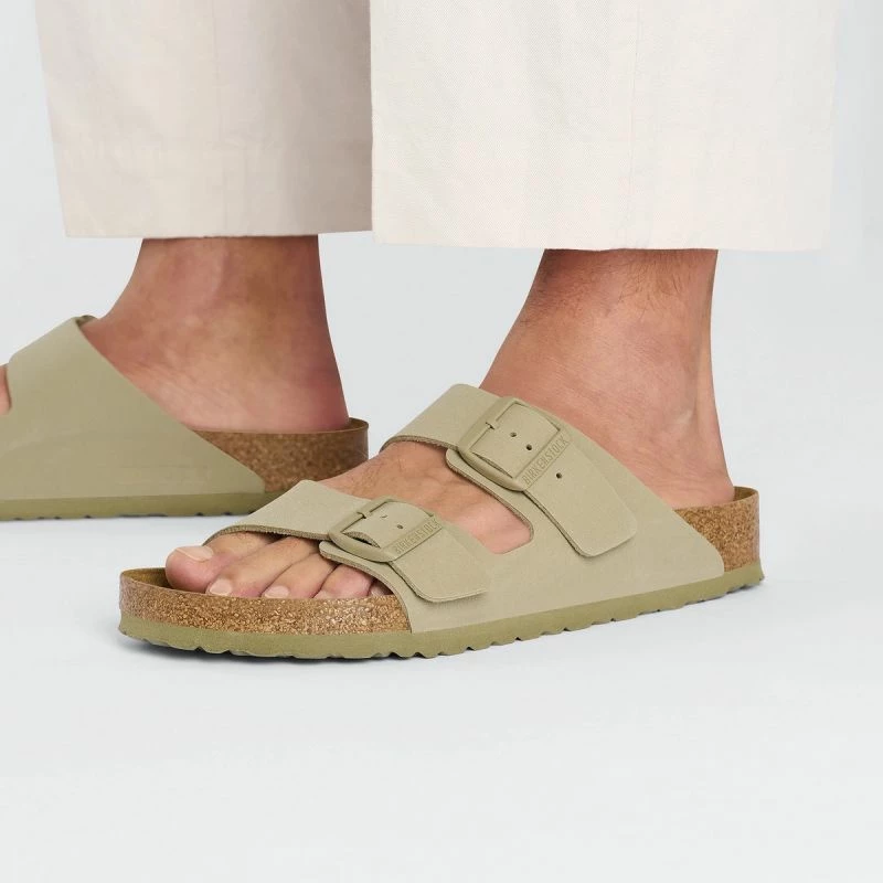 Papuqe për femra Birkenstock, të kafëta