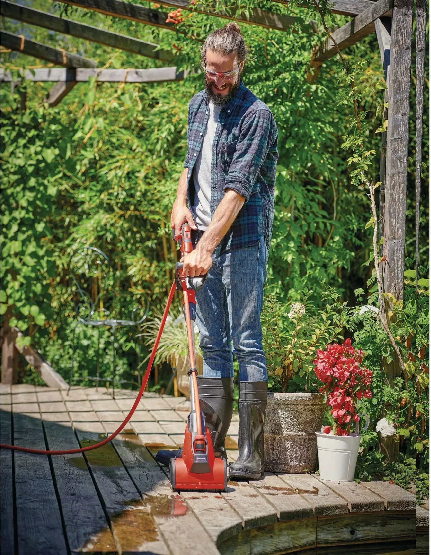 Pastrues sipërfaqesh Einhell PICOBELLA, pa kabllo, 1400 RPM, i kuq