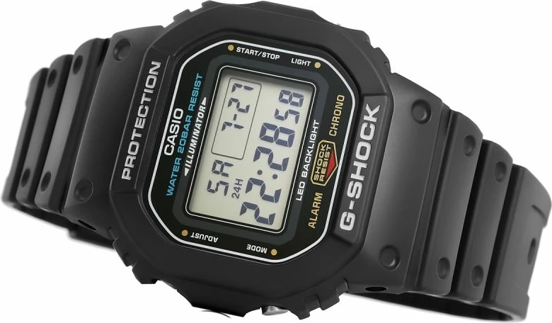 Orë dore për meshkuj Casio G-Shock, e zezë