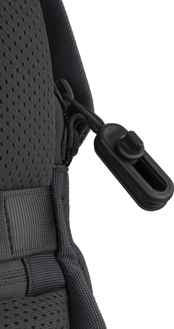 Çantë shpine kundër vjedhjes XD Design, 15.6", e zezë