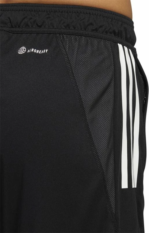 Shorce adidas për meshkuj, të zeza