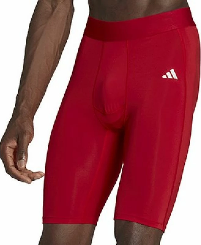 Shorce për meshkuj adidas Techfit Aeroready, të kuqe