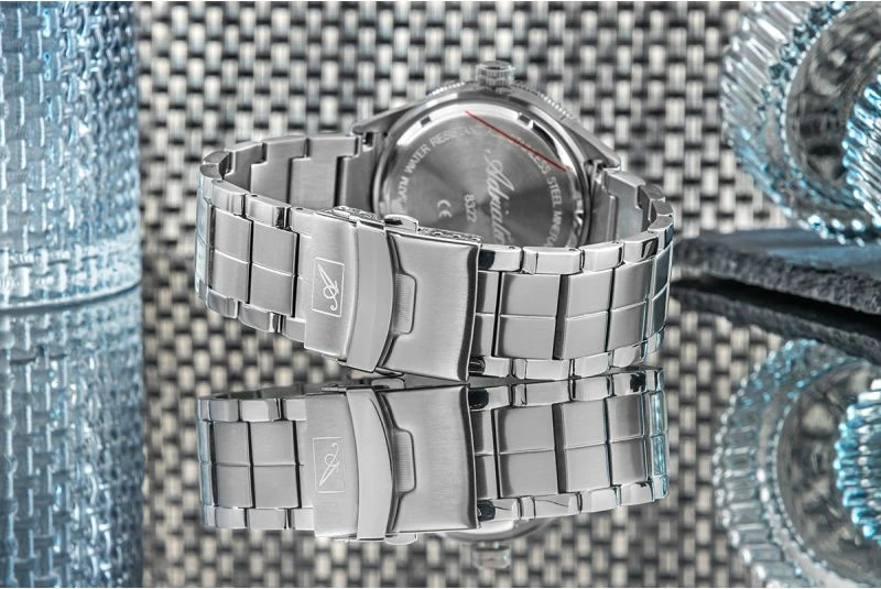 Orë dore për meshkuj Adriatica, kaltër