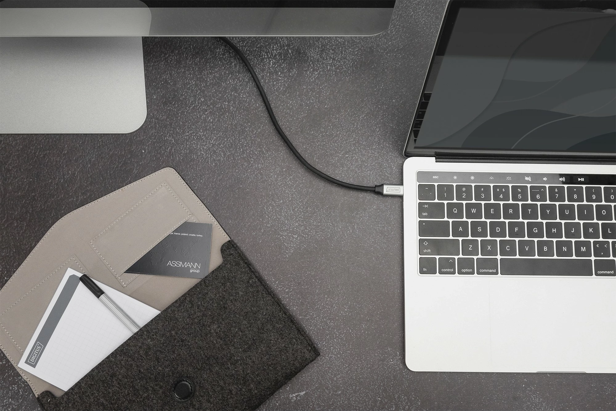 Kabllo USB-C Digitus 1m, 60W, e zezë