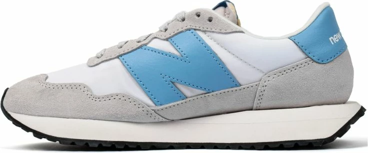 Atlete femra New Balance [Madhësia: 36.5]