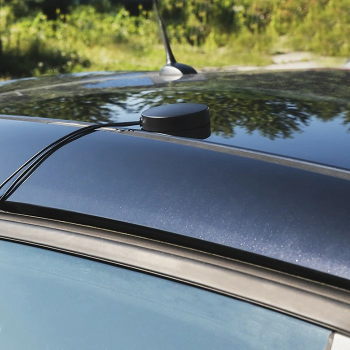 Antenë GPS+4G Qoltec 57049, 28dBi, 2x SMA mashkull, e jashtme, e zezë