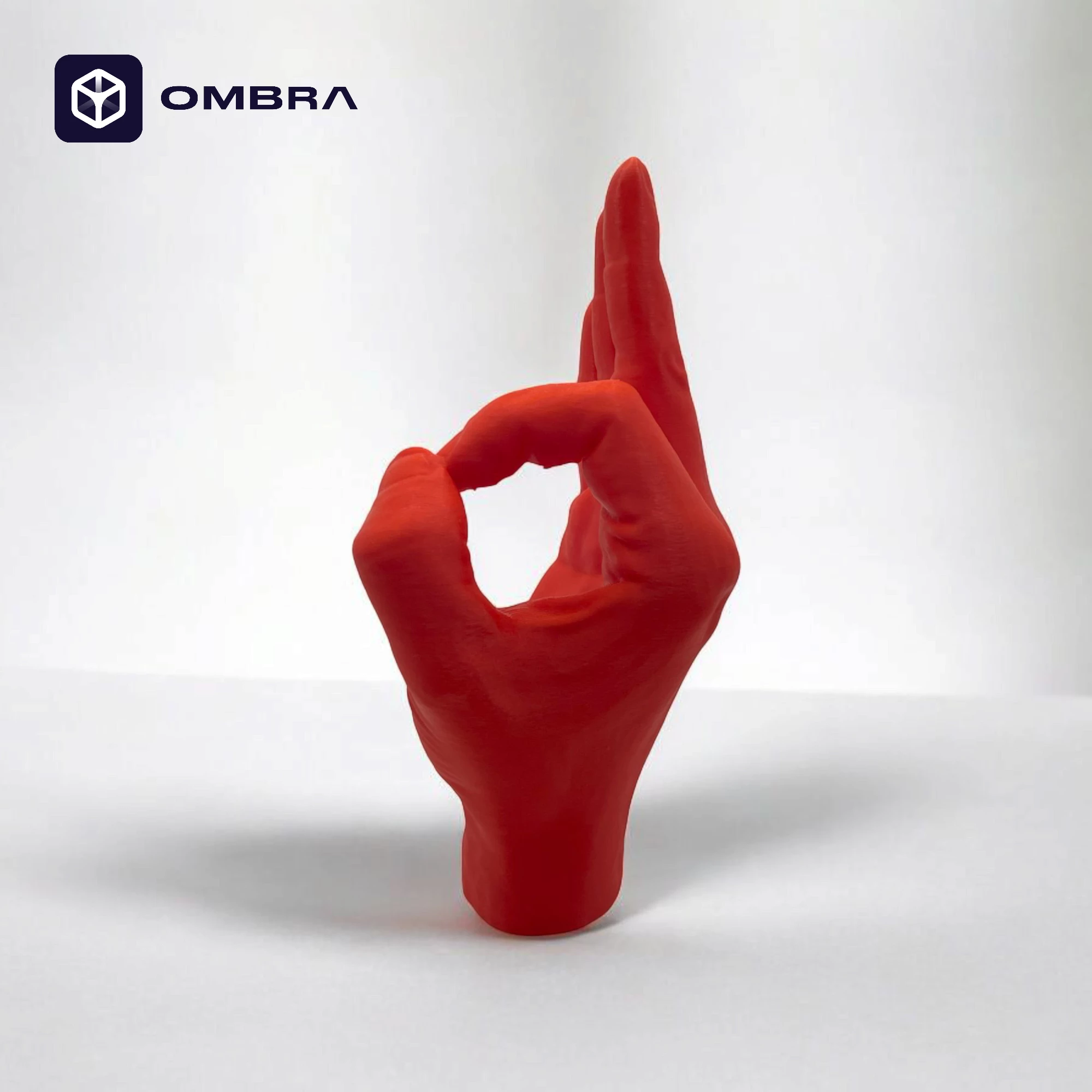 Dekor i dizajnuar në stilin "OK Hand", e kuqe