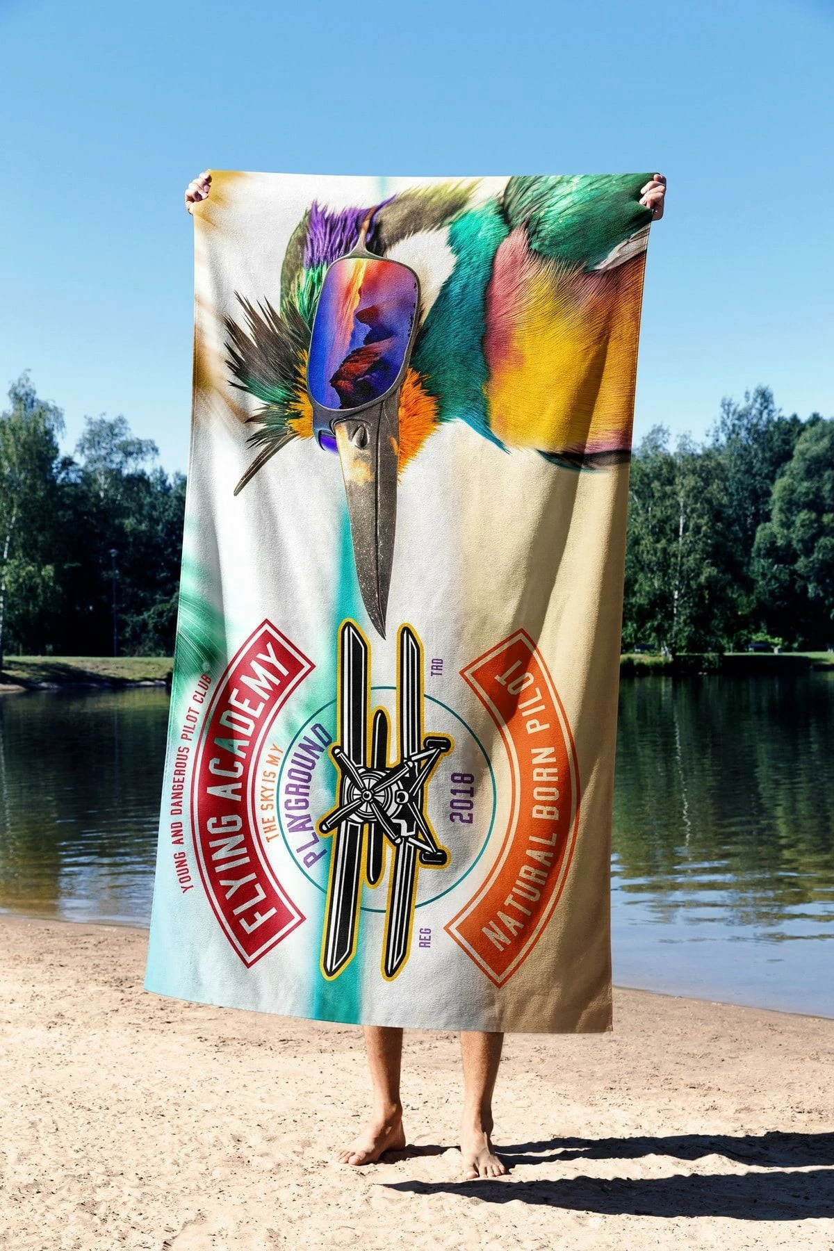 Peshqir plazhi Mijolnir, Flying Academi, 70x130cm