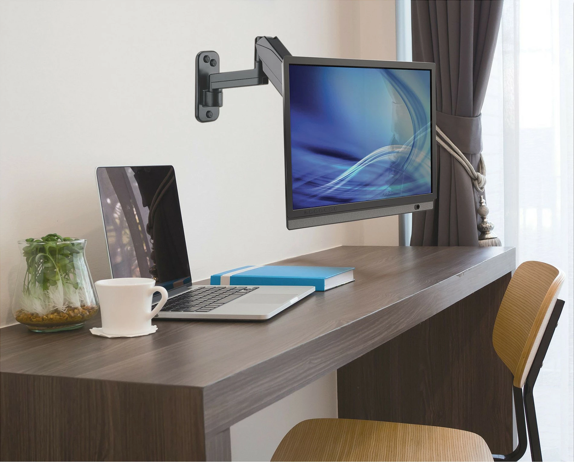 Mbajtëse muri për monitor MANHATTAN, krah me gas-spring, VESA 75x75/100x100, 17-32", deri 8 kg, e zezë