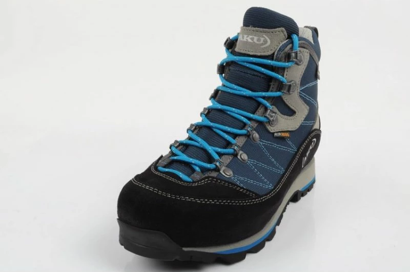 Atlete trekking për femra Aku, të zeza