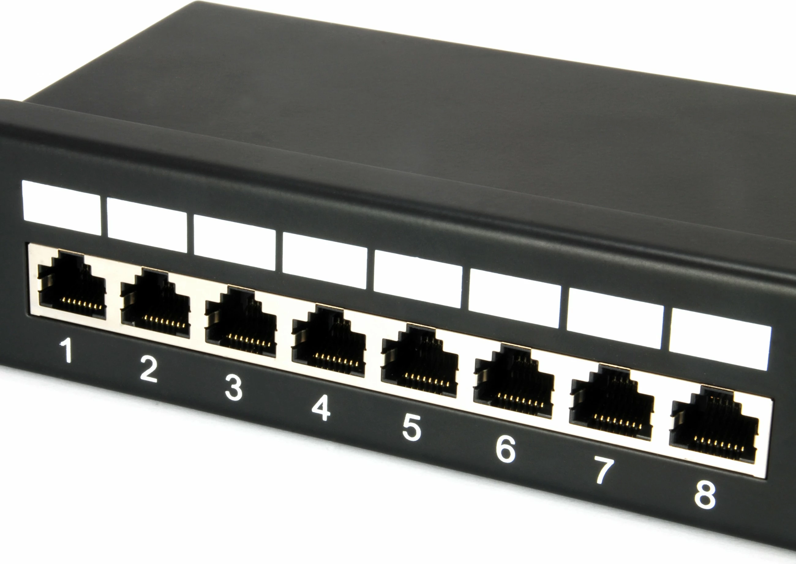 Patchpanel rrjeti Equip 24x RJ45 Cat5e 19 inç FTP 1U zi