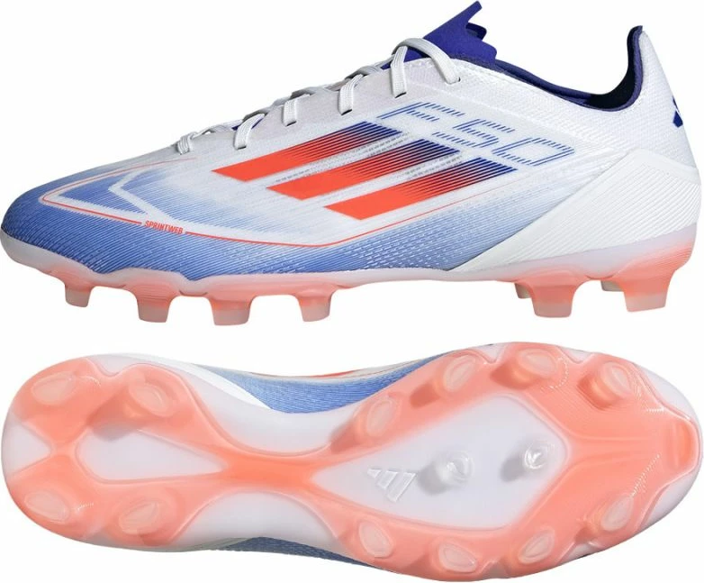 Atlete futbolli adidas për meshkuj, të bardha