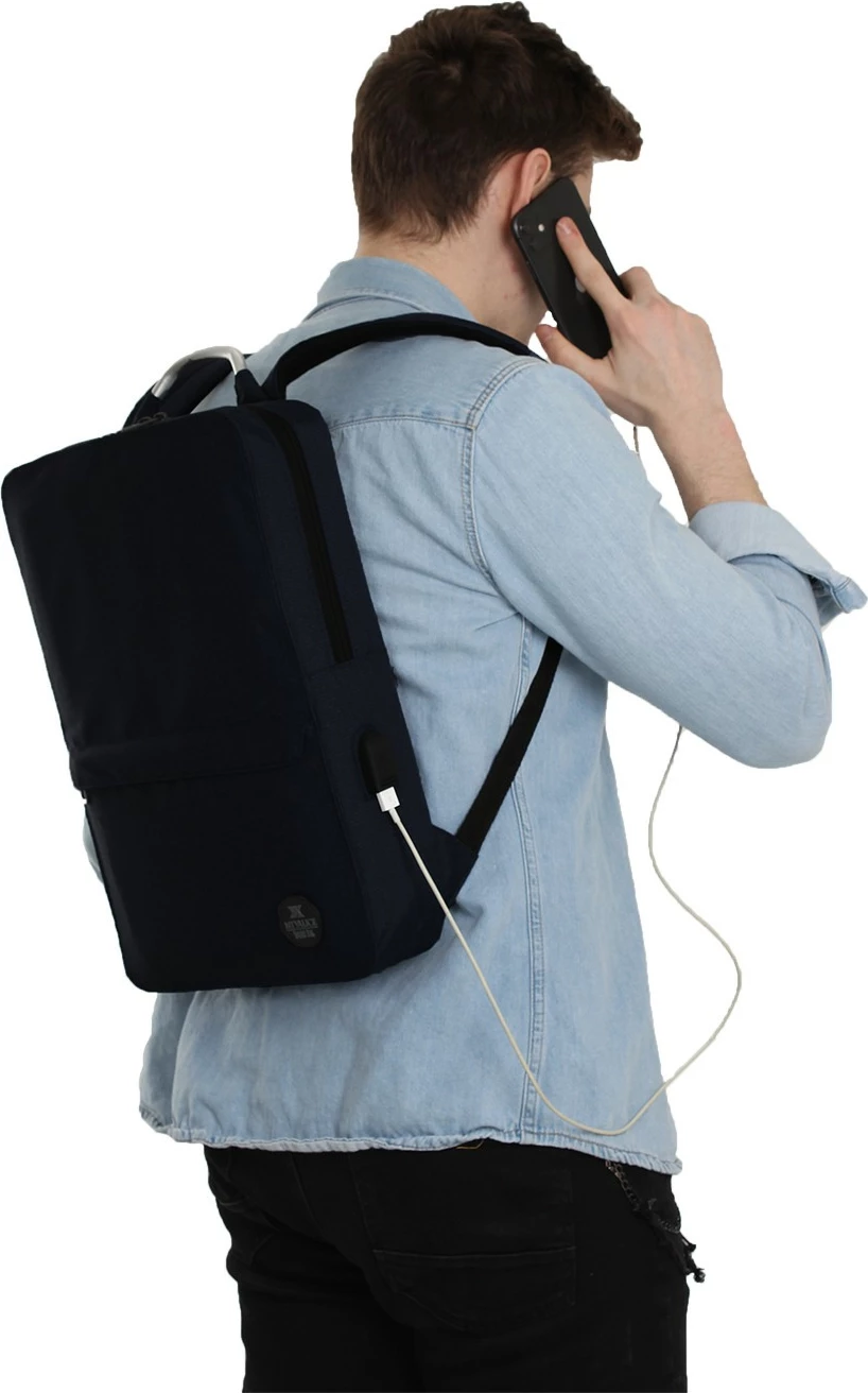 Çantë shpine për laptop Zoozie Bags, e zezë, 3130