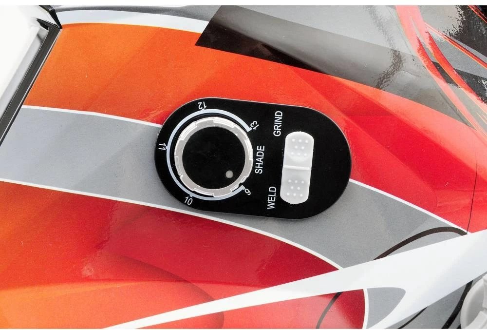 Maskë saldimi Yato YT-73921 me filtër auto-errësues, e zezë, e kuqe, argjendtë