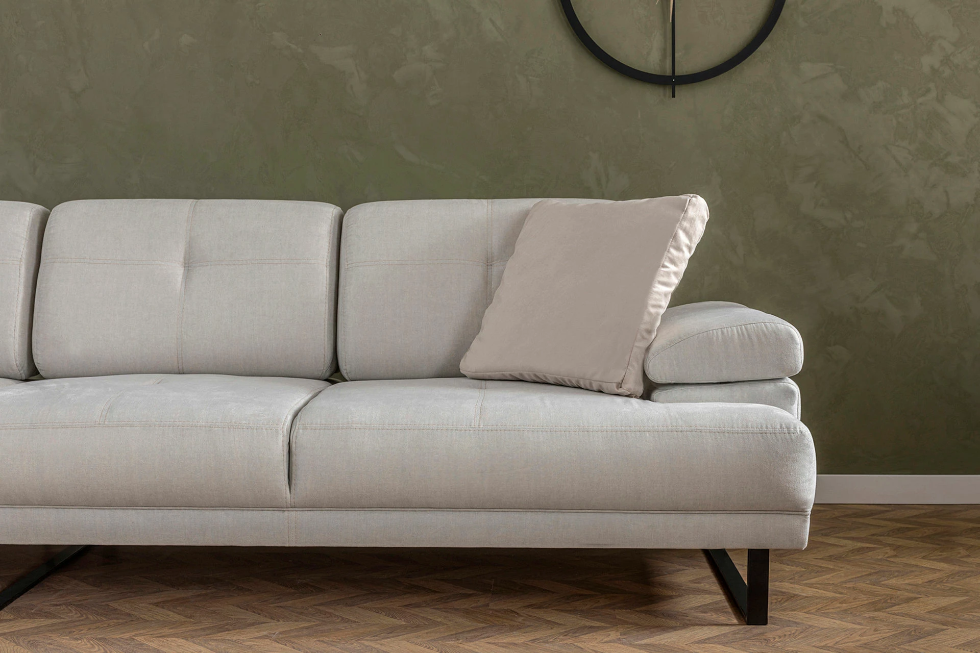 Këndore Atelier del Sofa, Mustang Small, e majtë, bezhë